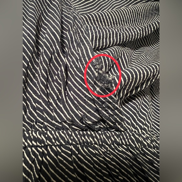 FAITHFUL THE BRAND - Navy blue / white stripped romper - small - Picture 5 of 7